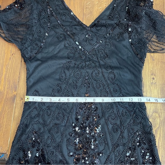 Pretty Guide size small black beaded flapper style dress - Picture 8 of 8